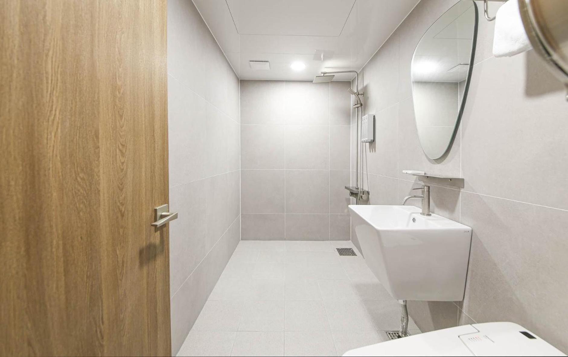 Brown Dot Hotel Sinan Gwangju Metropolitan City Buitenkant foto