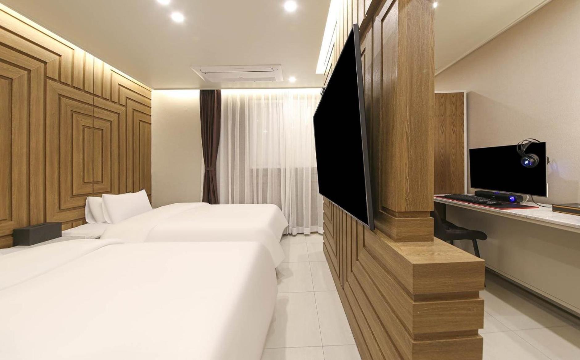 Brown Dot Hotel Sinan Gwangju Metropolitan City Buitenkant foto